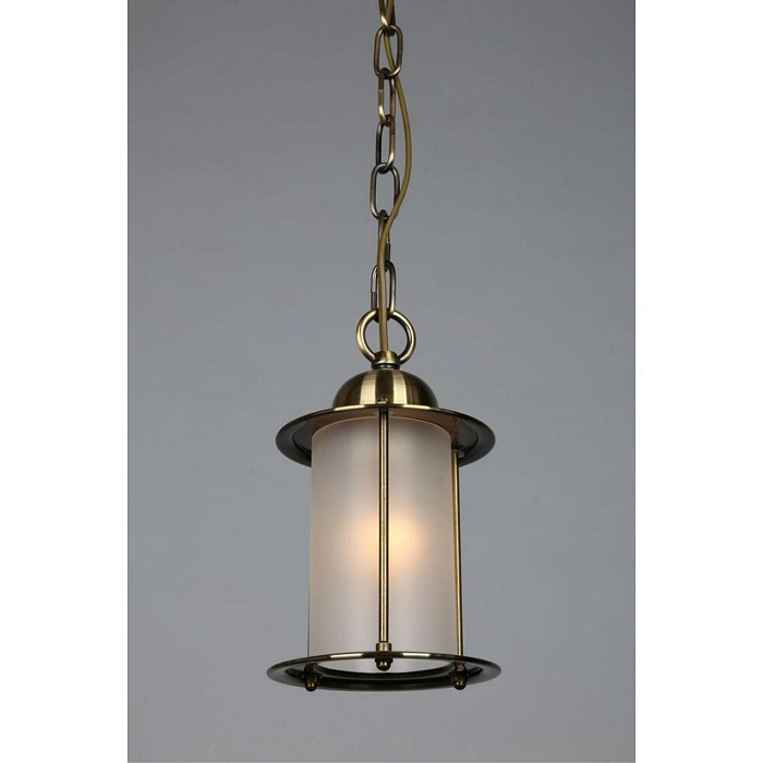 Светильник Omnilux OML-50306-01