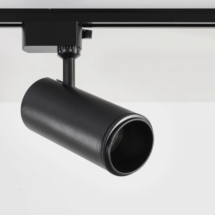 Crystal Lux CLT 0.31 021 BK 3CCT ZOOM